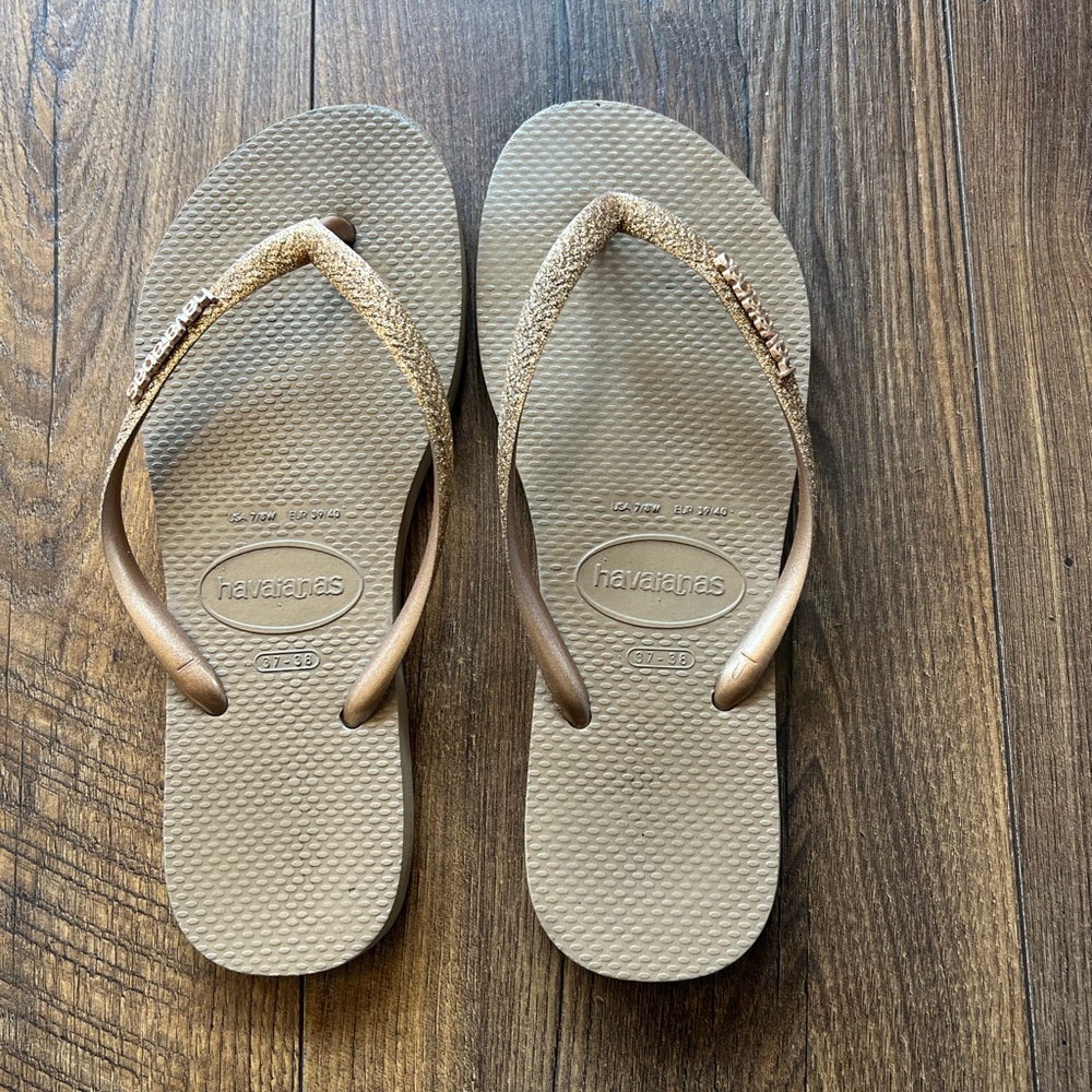 Havaianas Glitter Strap Flip Flops Size 7/8